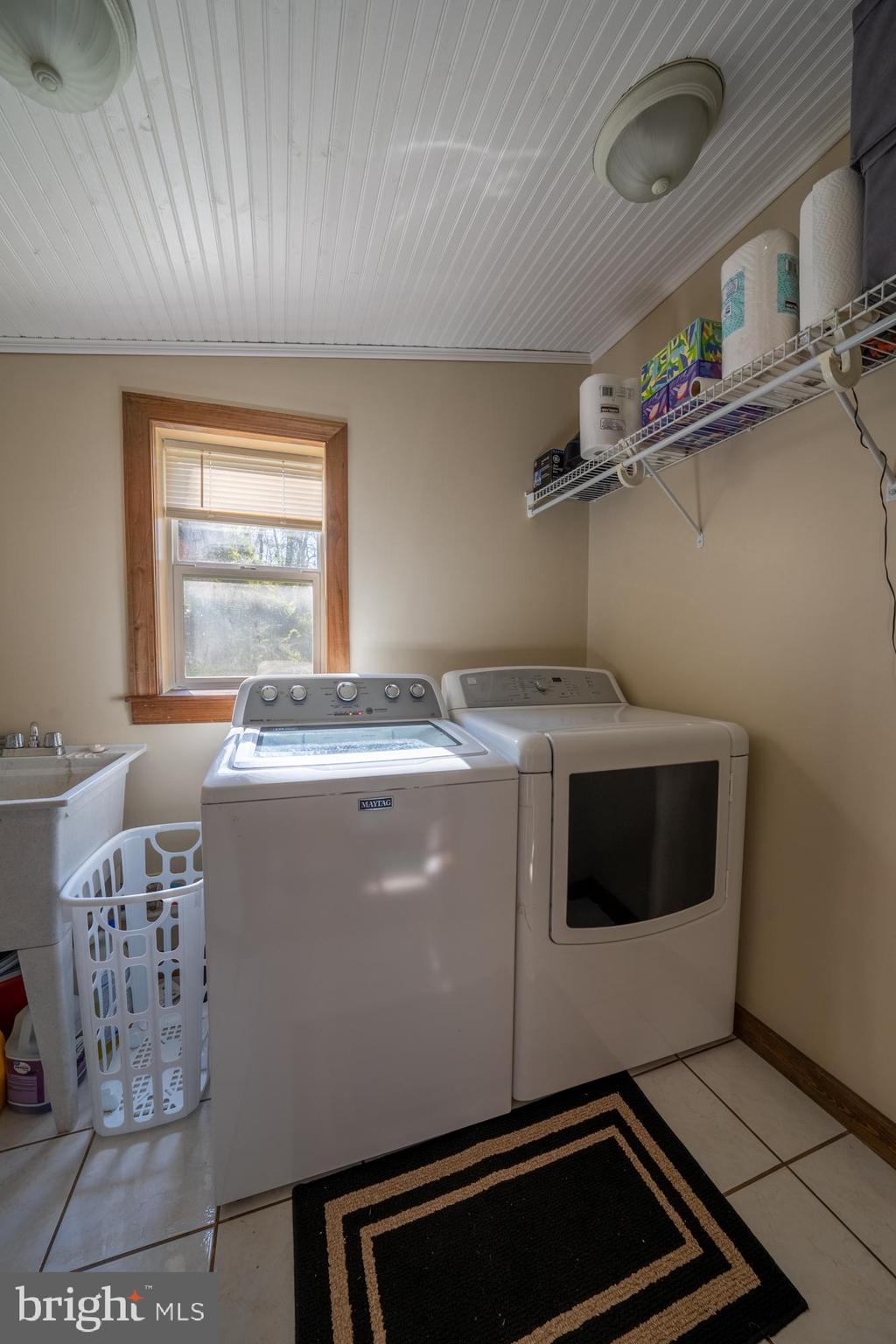 2 Hill Road Boyertown, PA 19512 - Photo 25 of 42 Main House Laundry
