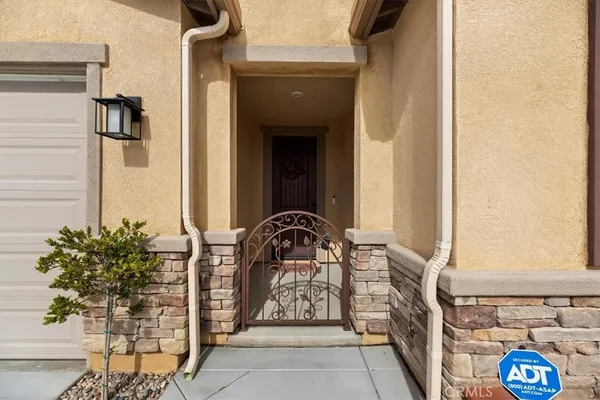 $3,050 | 25858 Oak Spgs Court, Homeland, CA 92548