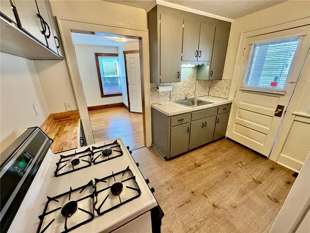 $1,850 | 235 East Elm Street, East Rochester, NY 14445