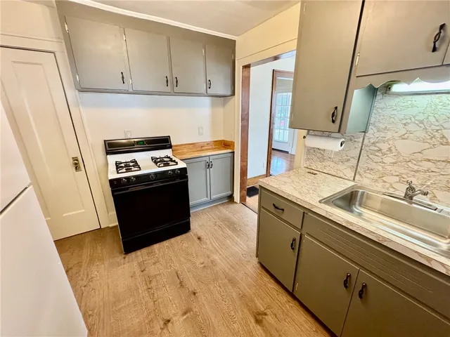 $1,850 | 235 East Elm Street, East Rochester, NY 14445