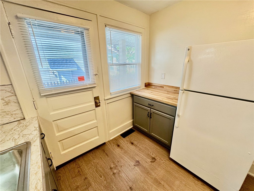 235 East Elm Street East Rochester, NY 14445 - Photo 19 of 47 Kitchen