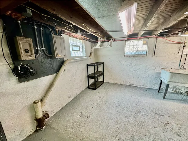 $1,850 | 235 East Elm Street, East Rochester, NY 14445