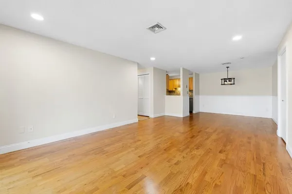 $2,750 | 15 Bower Road, Unit F11, Quincy, MA 02169