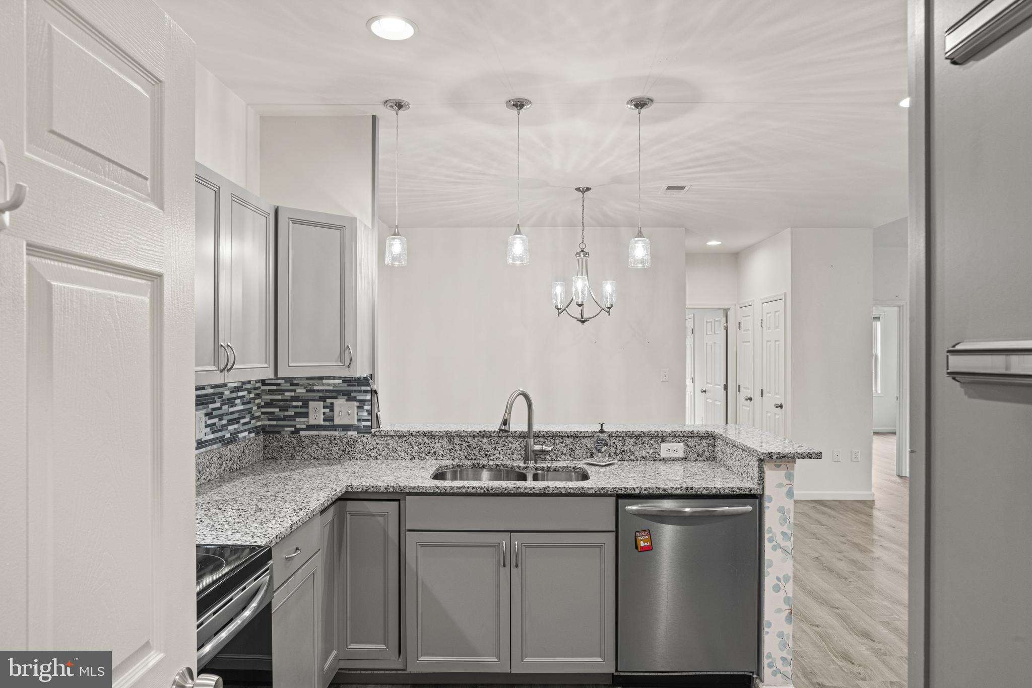 3243 Portrait Way Chambersburg, PA 17202 - Photo 13 of 35