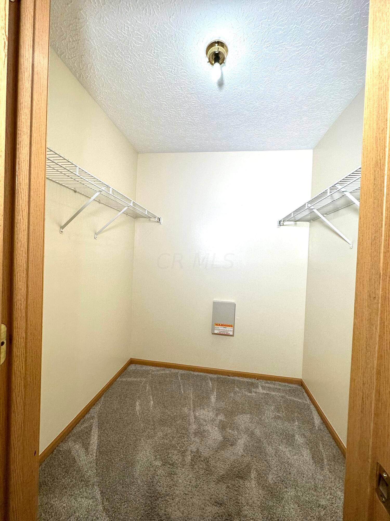 2746 Northwold Road Columbus, OH 43231 - Photo 18 of 31 Master Bedroom closet