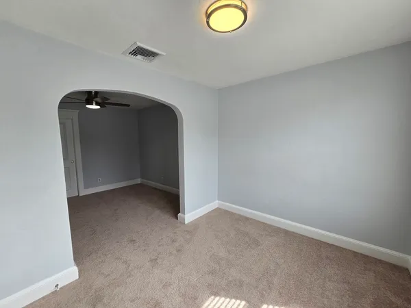 $2,400 | 288 Pleasant Street, Unit 7, Stoughton, MA 02072