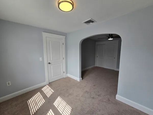 $2,400 | 288 Pleasant Street, Unit 7, Stoughton, MA 02072