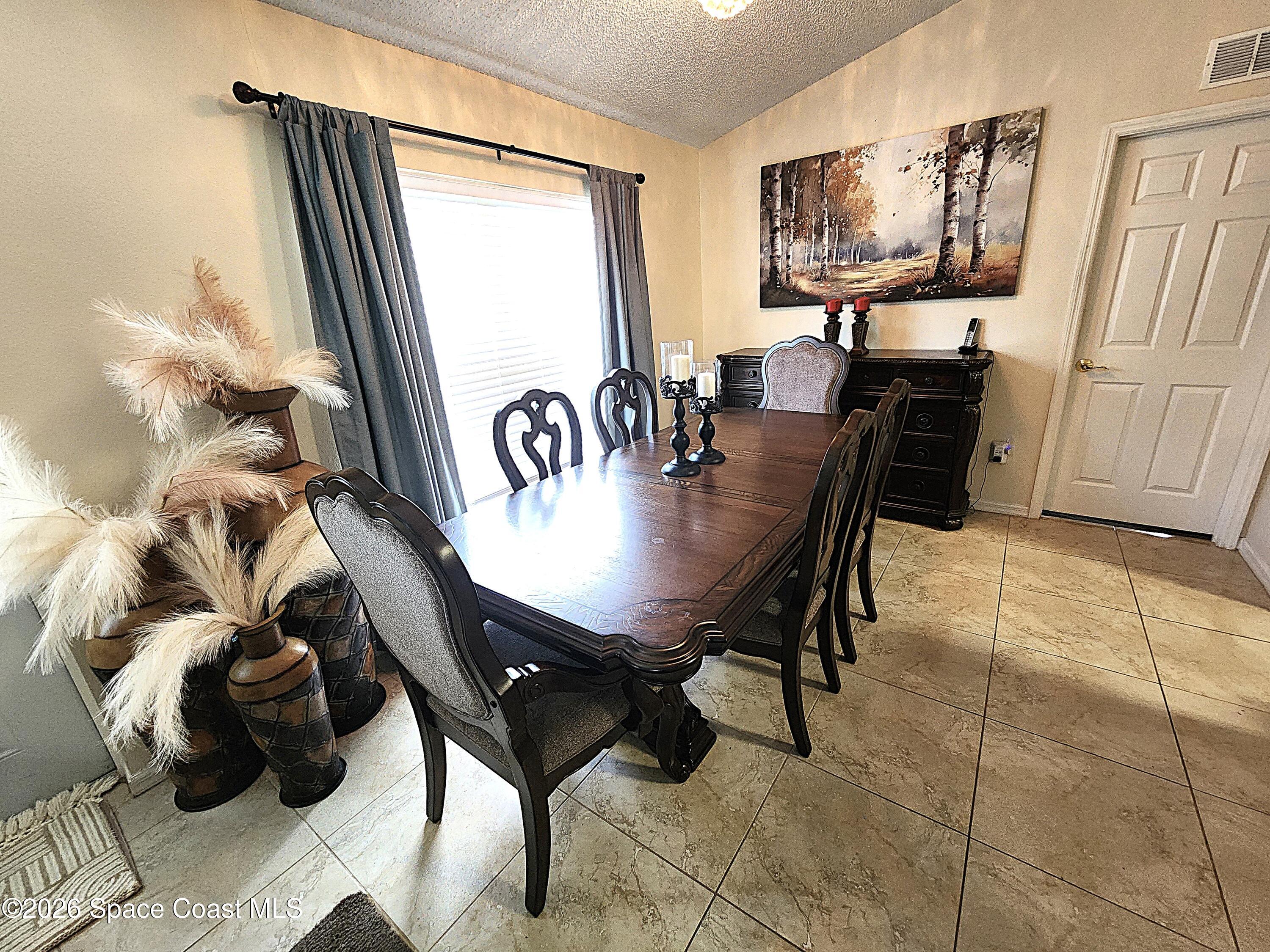 622 Weaver Road Southwest Palm Bay, FL 32908 - Photo 25 of 33 20260619_155014