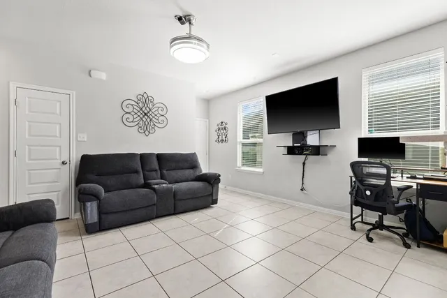 $1,650 | 241 El Dorado Road, Jarrell, TX 76537