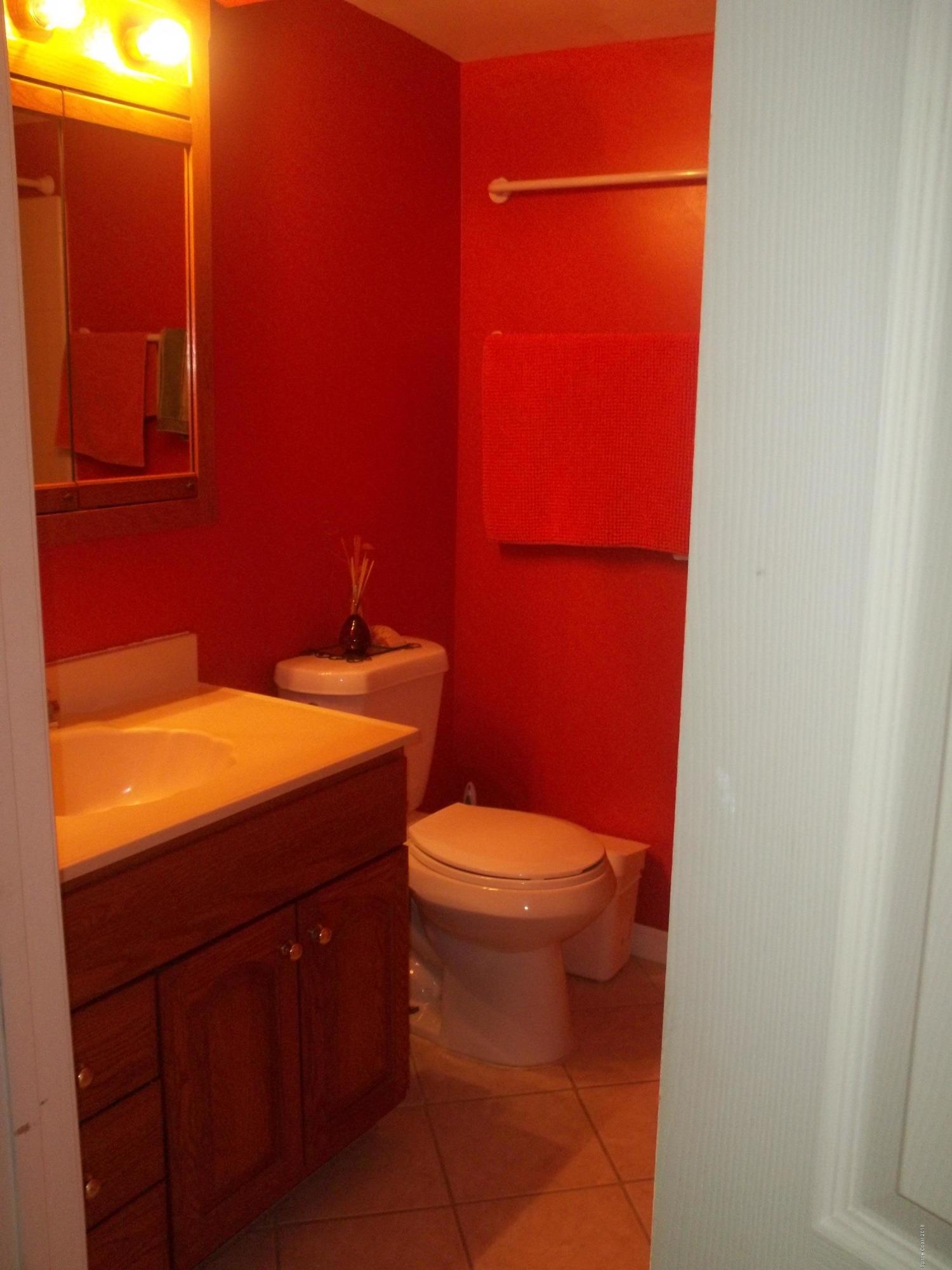 860 Delano Road Titusville, FL 32780 - Photo 13 of 26 Bathroom 2