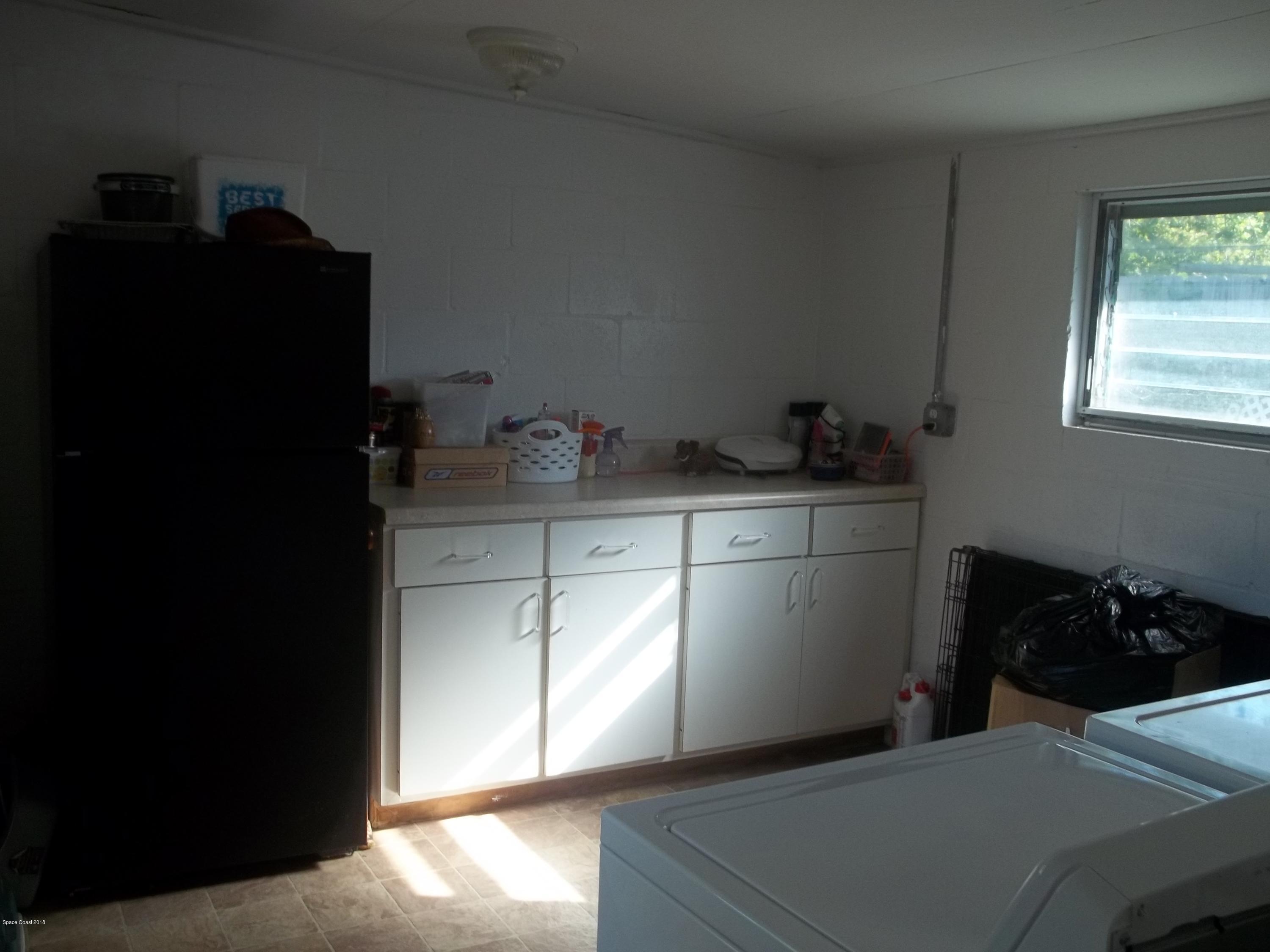 860 Delano Road Titusville, FL 32780 - Photo 15 of 26 Laundry room