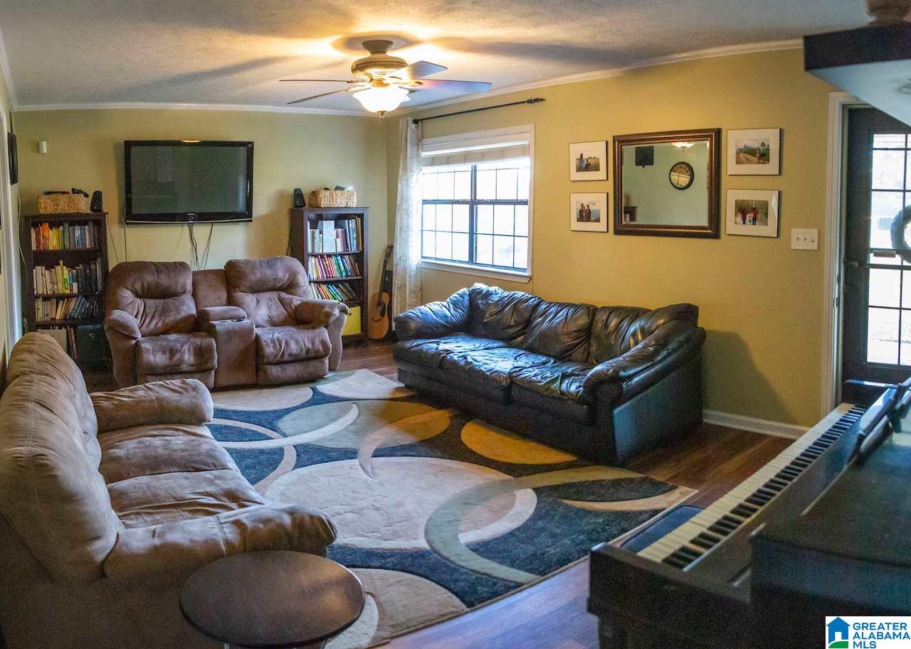 2140 Chapel Hill Road Birmingham, AL 35216 - Photo 4 of 21