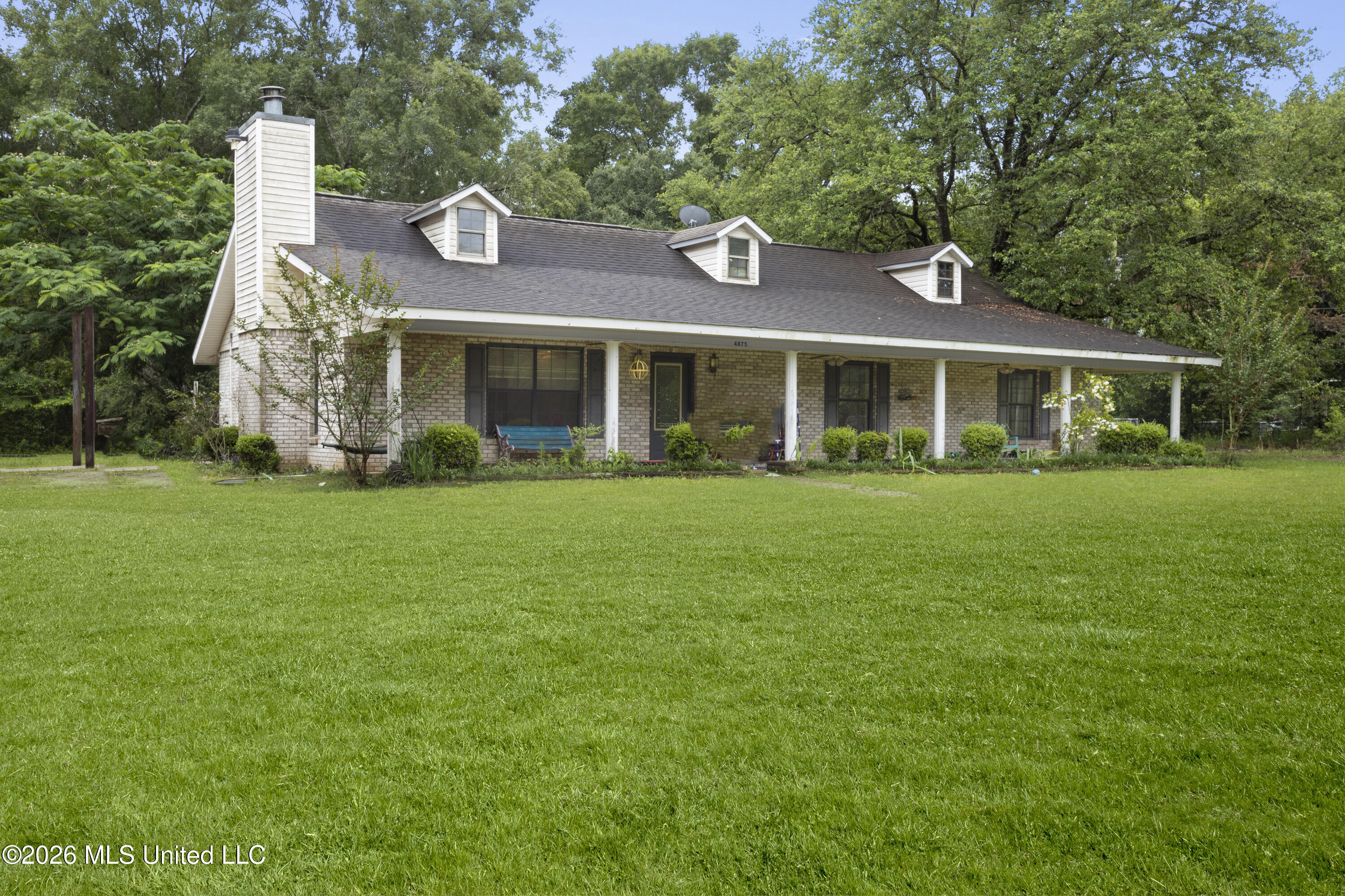 4875 Plantation Road Saucier, MS 39574 - Photo 4 of 27 00005