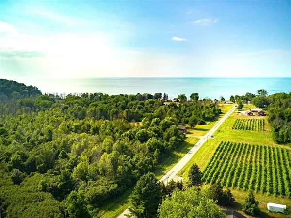 $49,000 | Chimney Heights, Wolcott, NY 14590