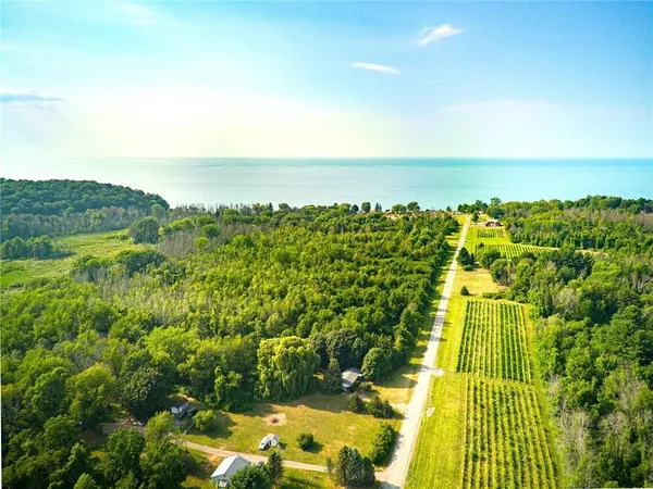 $49,000 | Chimney Heights, Wolcott, NY 14590