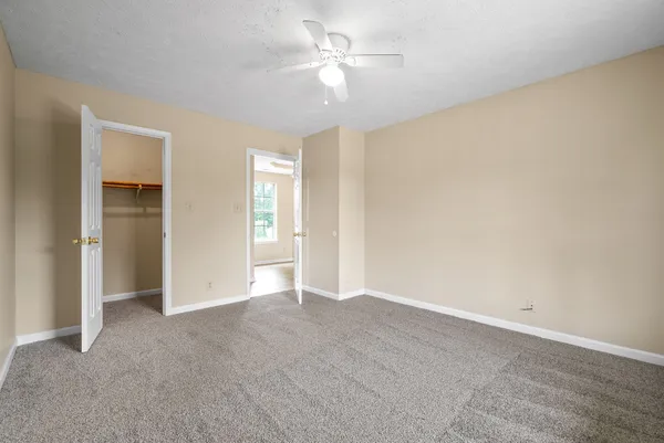 $1,250 | 2080 Carneal Lane, Oak Grove, KY 42262