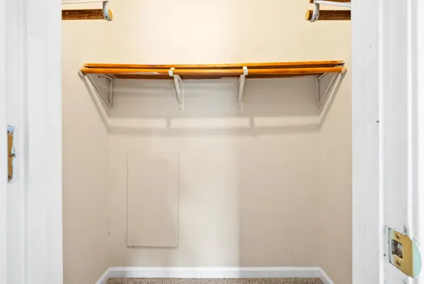 $1,250 | 2080 Carneal Lane, Oak Grove, KY 42262