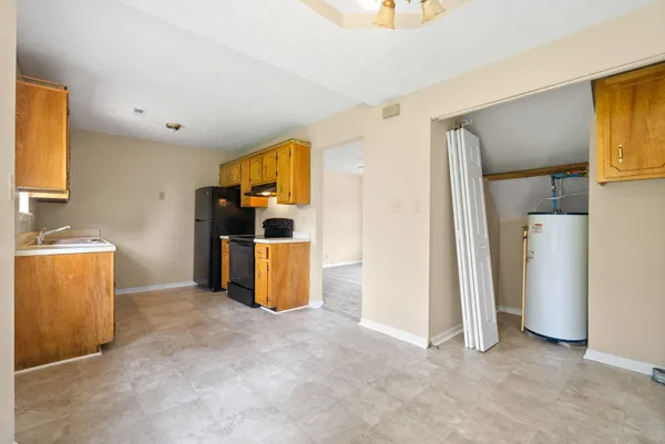 $1,250 | 2080 Carneal Lane, Oak Grove, KY 42262