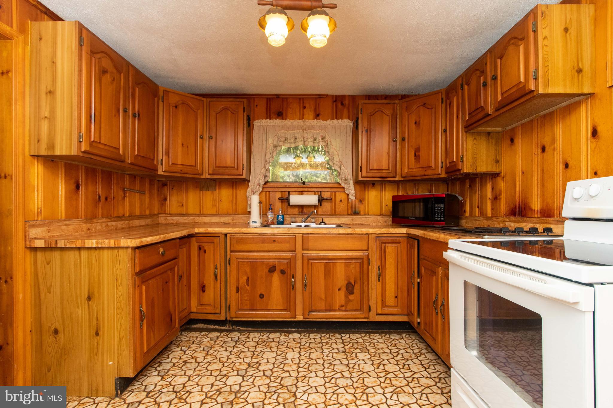 3134 James Run Road Churchville, MD 21028 - Photo 15 of 46 Beautiful pine wood cabinets