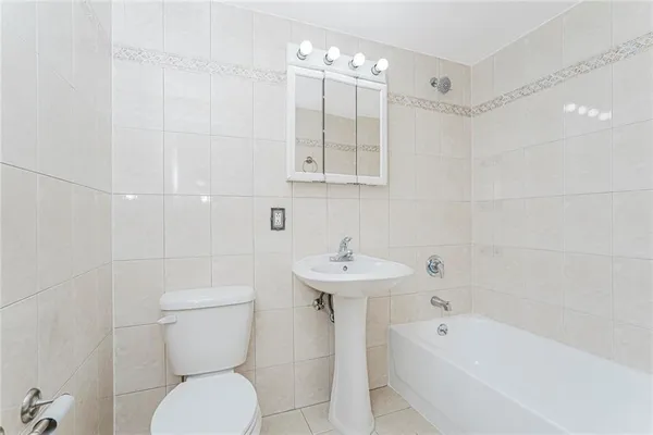 $665,000 | 2072 Ocean Avenue, Unit 701 | Midwood