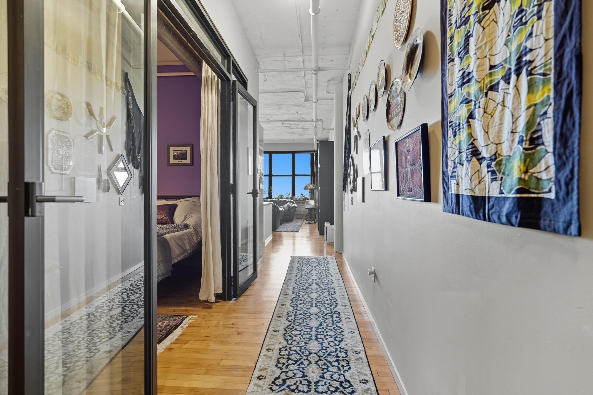 290 Market Street, Unit 405 Minneapolis, MN 55405 - Photo 12 of 37