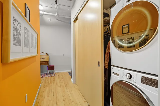 $299,900 | 290 Market Street, Unit 405, Minneapolis, MN 55405