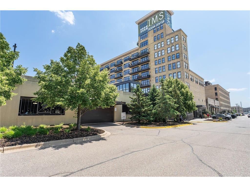 290 Market Street, Unit 405 Minneapolis, MN 55405 - Photo 33 of 37