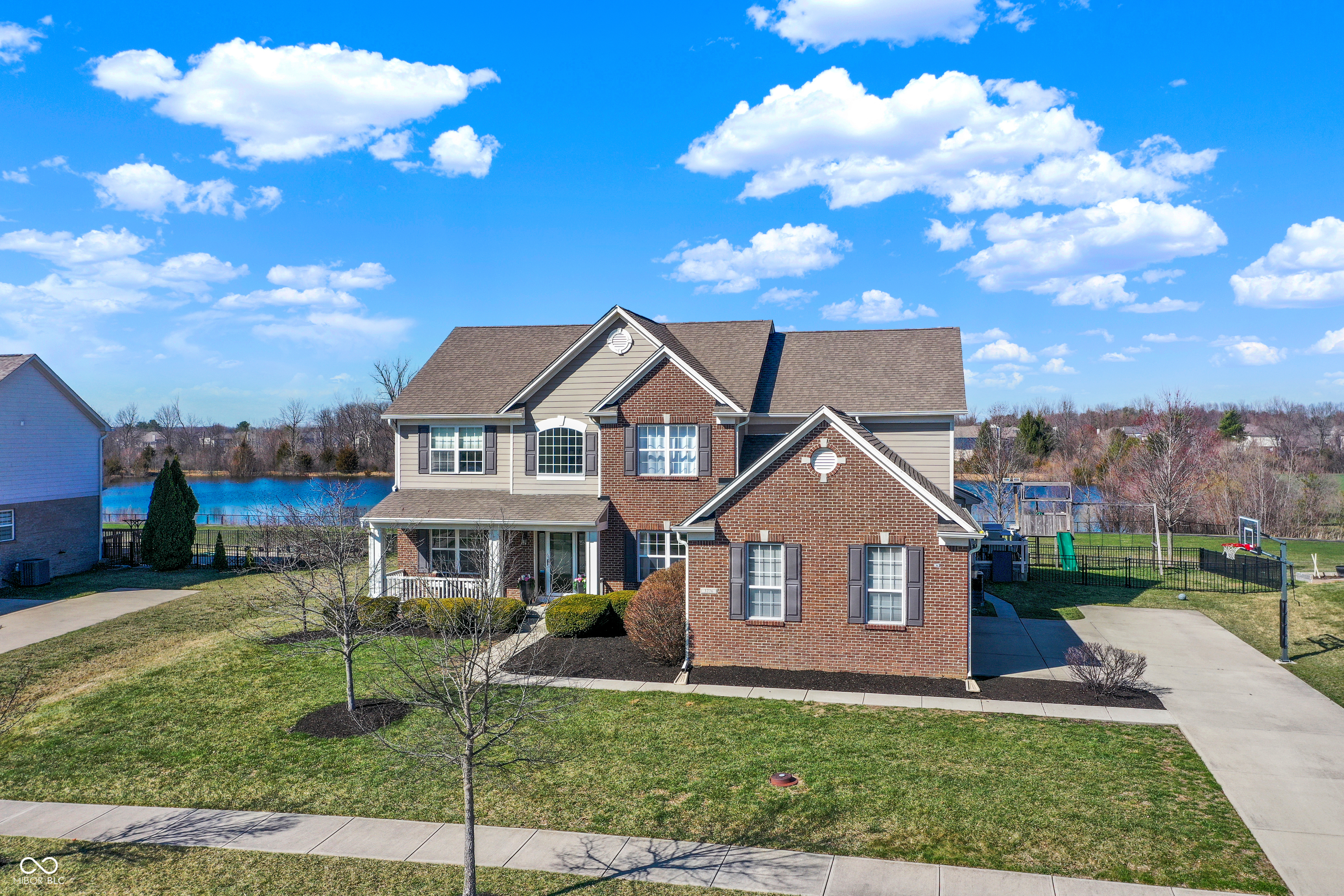 3776 Dolan Way Carmel, IN 46074 - Photo 5 of 115