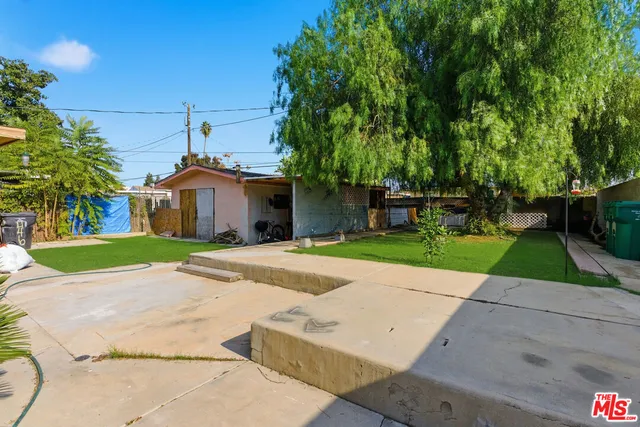 $260,000 | 1700 Airport Drive, Bakersfield, CA 93308