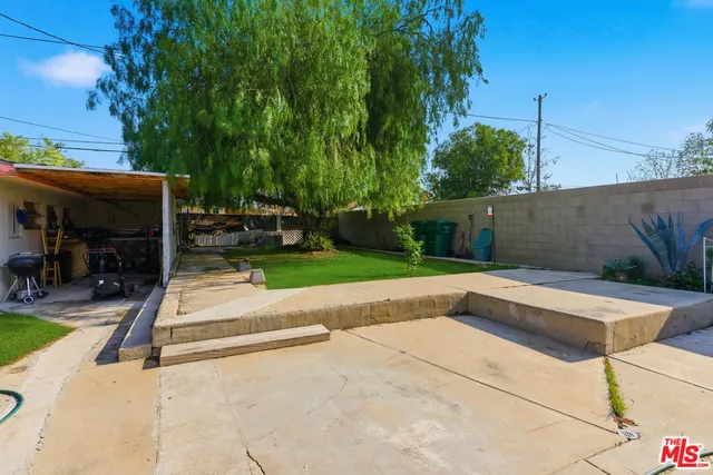 $260,000 | 1700 Airport Drive, Bakersfield, CA 93308