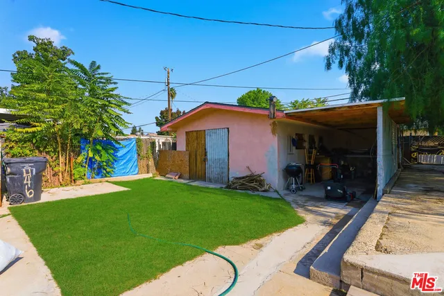 $260,000 | 1700 Airport Drive, Bakersfield, CA 93308