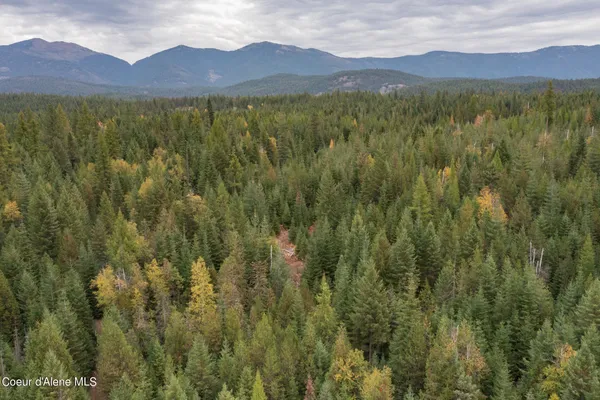 $2,350,000 | 2 Moyie Springs, Moyie Springs, ID 83845