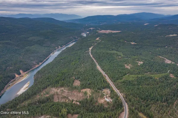 $2,350,000 | 2 Moyie Springs, Moyie Springs, ID 83845