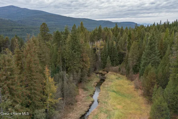 $2,350,000 | 2 Moyie Springs, Moyie Springs, ID 83845