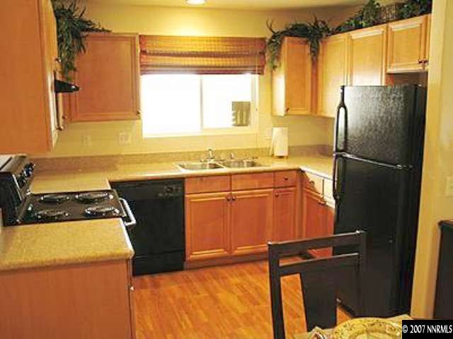 2000 Silverada Boulevard, Unit 214 Reno, NV 89512 - Photo 3 of 3 Photo 3