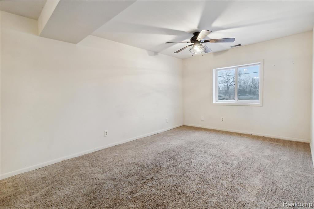 10446 Linden Road Grand Blanc, MI 48439 - Photo 24 of 32 Gallery Image 24