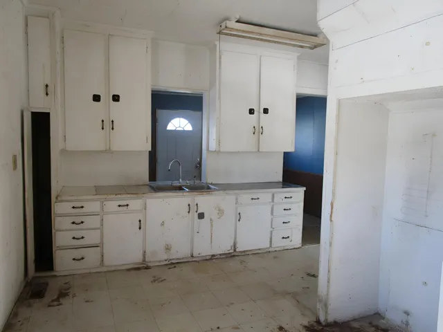 $32,000 | 128 North Marshall Street, Burlington, MI 49029