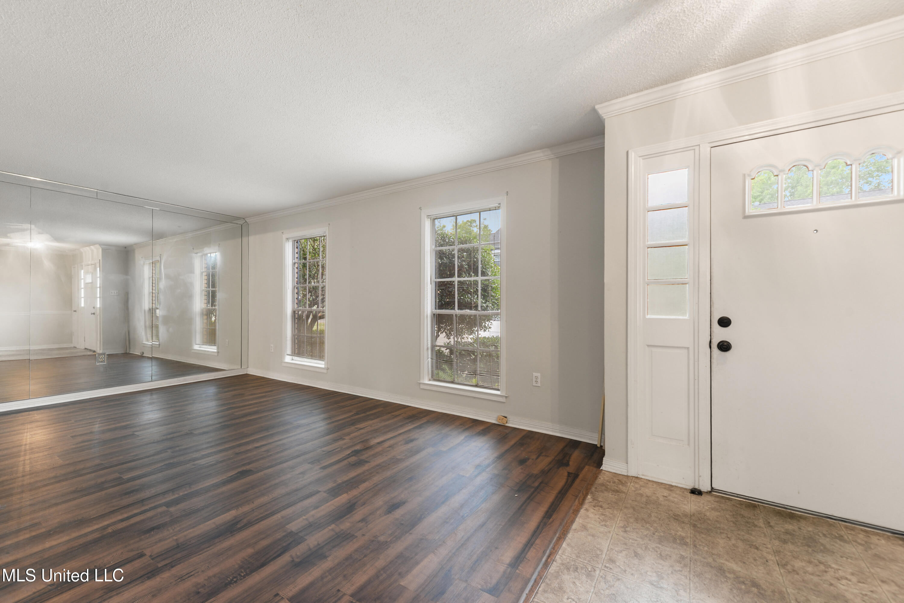 30 Independence Drive, Unit 30 Gulfport, MS 39507 - Photo 3 of 23 003