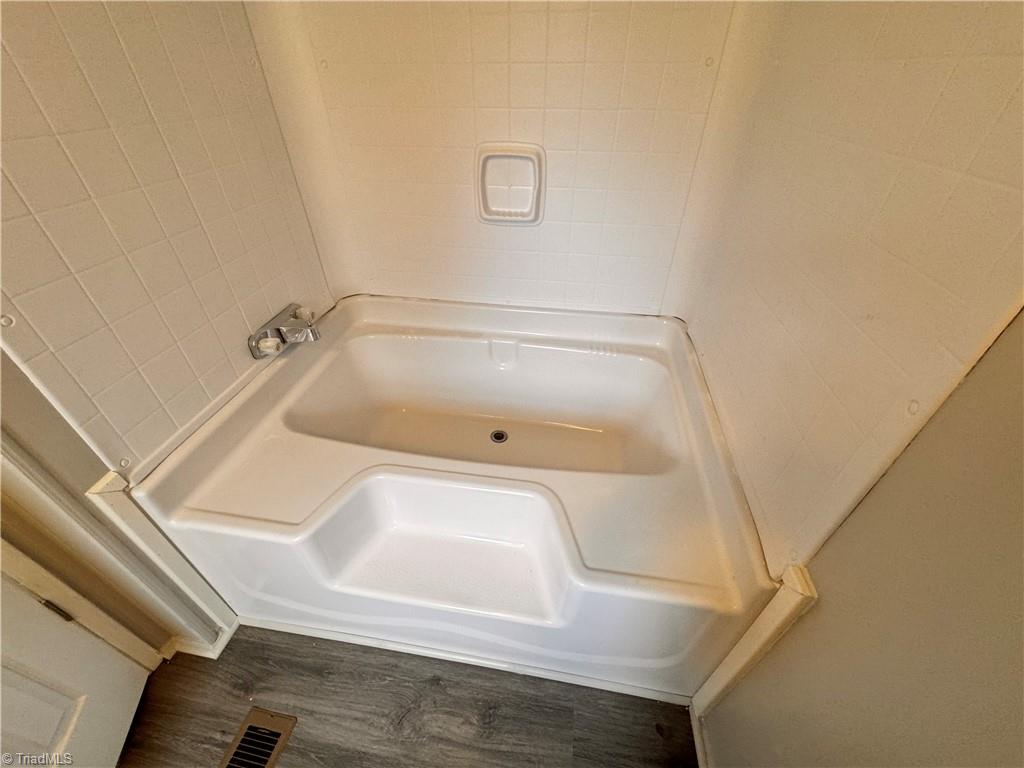 8405 Alda Road Stokesdale, NC 27357 - Photo 32 of 47 Soaker tub/shower combo