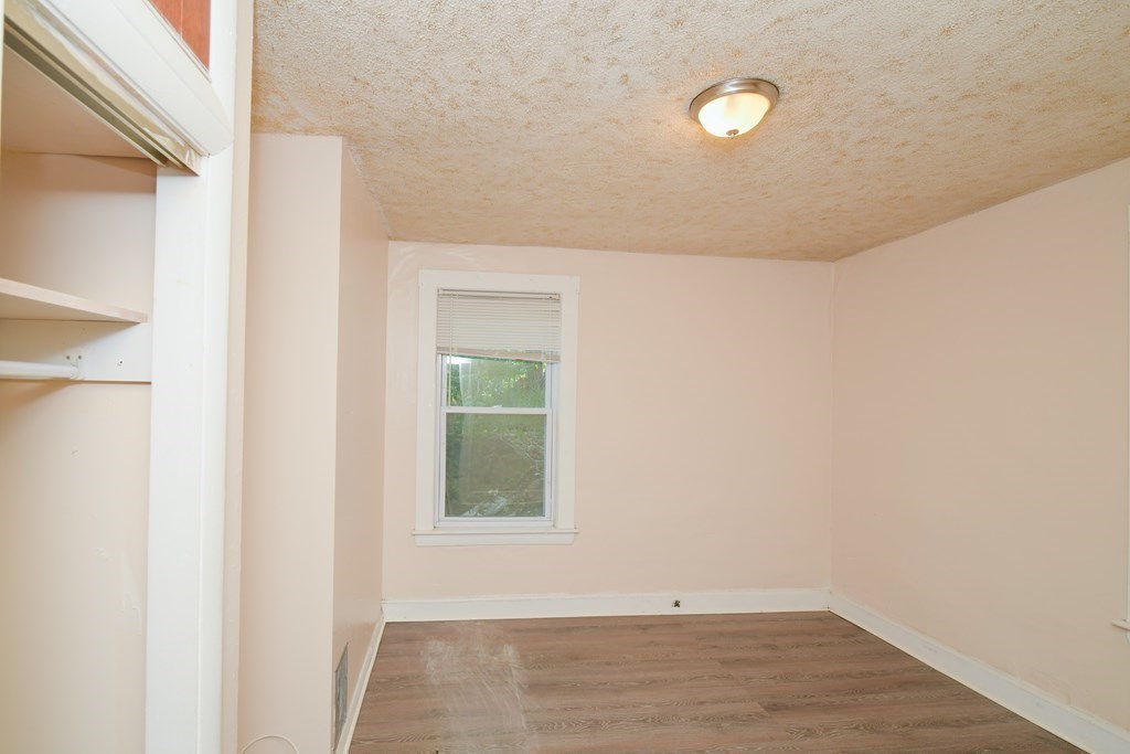 31 Hiawatha Road Boston, MA 02126 - Photo 13 of 22 Gallery Image 13