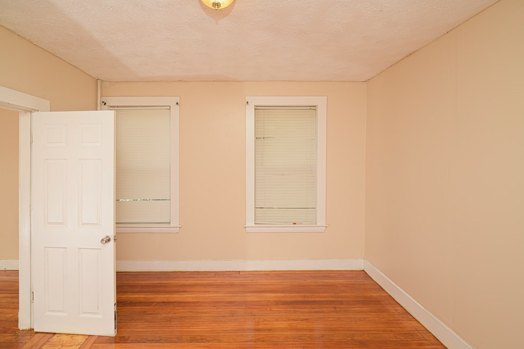 31 Hiawatha Road Boston, MA 02126 - Photo 10 of 22 Gallery Image 10