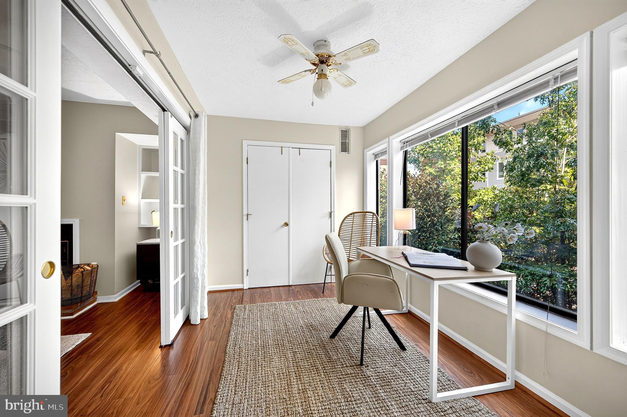 2316 Hunter's Run Drive Reston, VA 20191 - Photo 16 of 36 Gallery Image 16