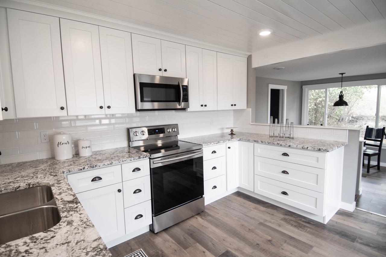 4515 East Farwell Road Mead, WA 99021 - Photo 5 of 17 Gallery Image 5