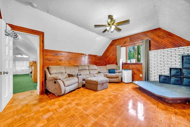 $599,900 | 56 Park Street, Hudson, MA 01749