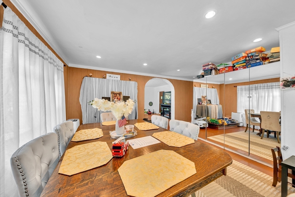 56 Park Street Hudson, MA 01749 - Photo 9 of 35