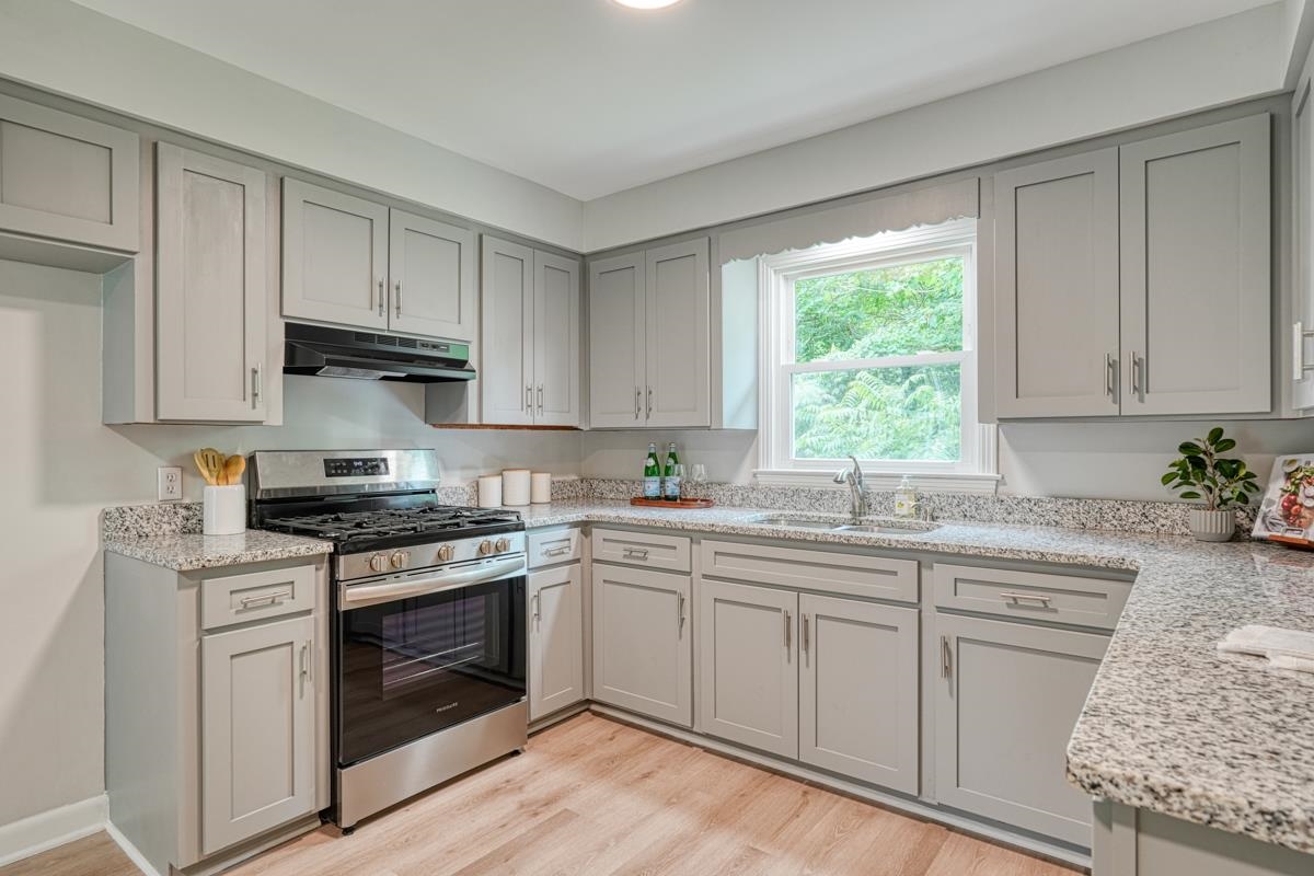 126 Dover Road Spartanburg, SC 29301 - Photo 21 of 41