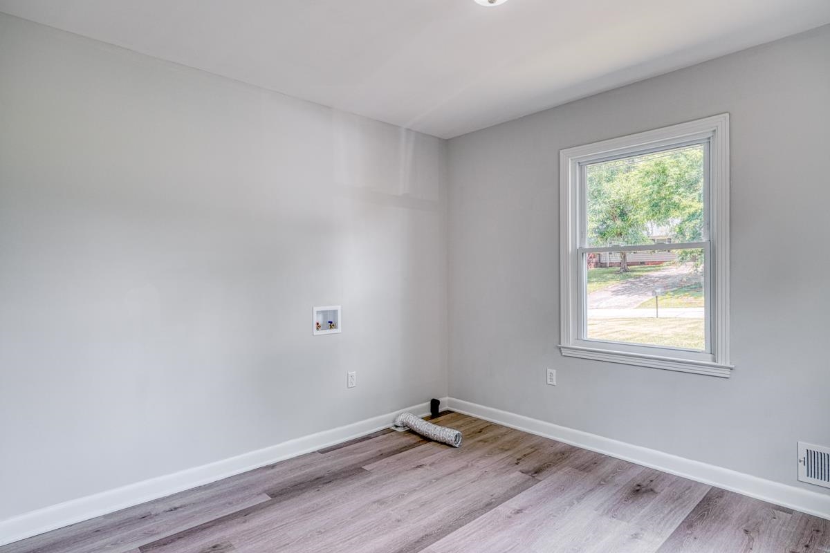 126 Dover Road Spartanburg, SC 29301 - Photo 33 of 41