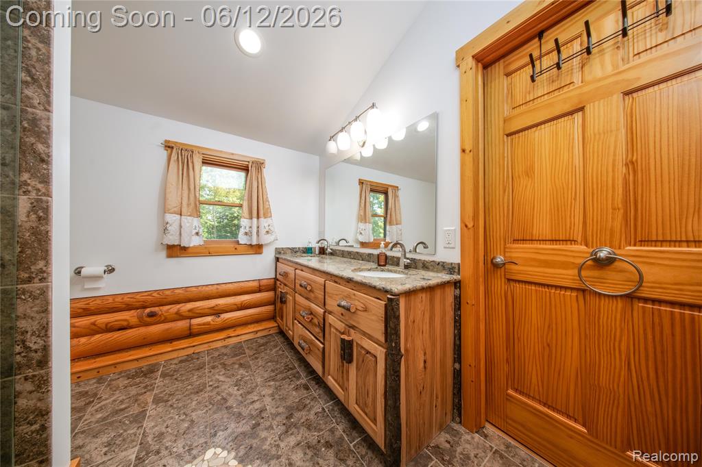5432 North 7 Mile Road Pinconning, MI 48650 - Photo 16 of 27