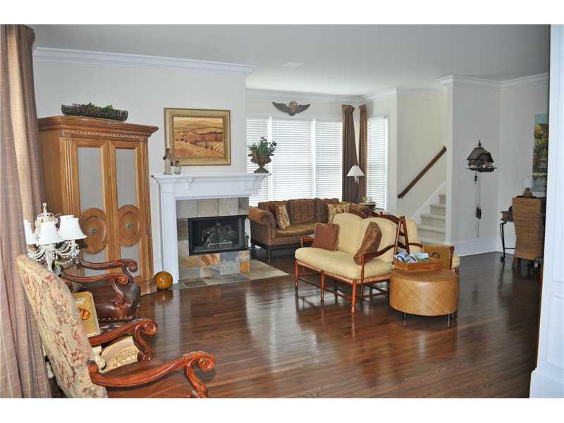 12574 Meeting House Road Carmel, IN 46032 - Photo 5 of 24 Gallery Image 5