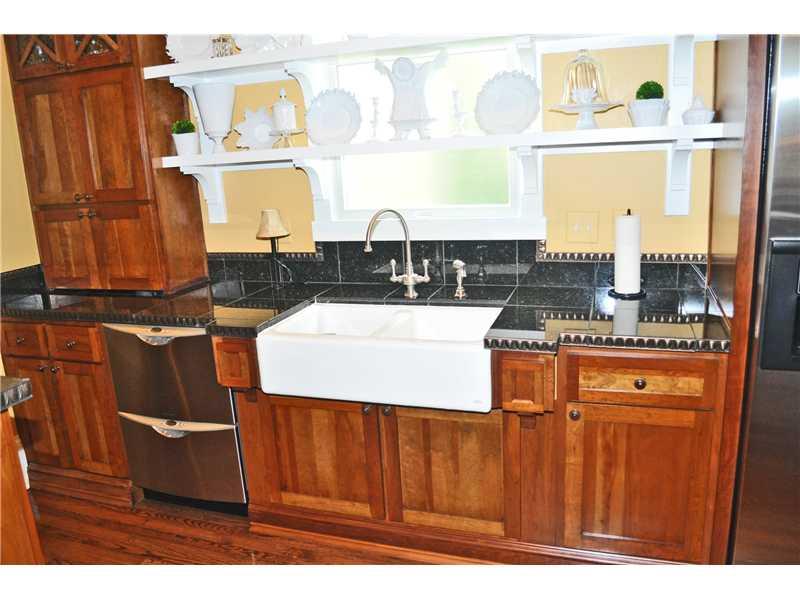 12574 Meeting House Road Carmel, IN 46032 - Photo 7 of 24 Gallery Image 7